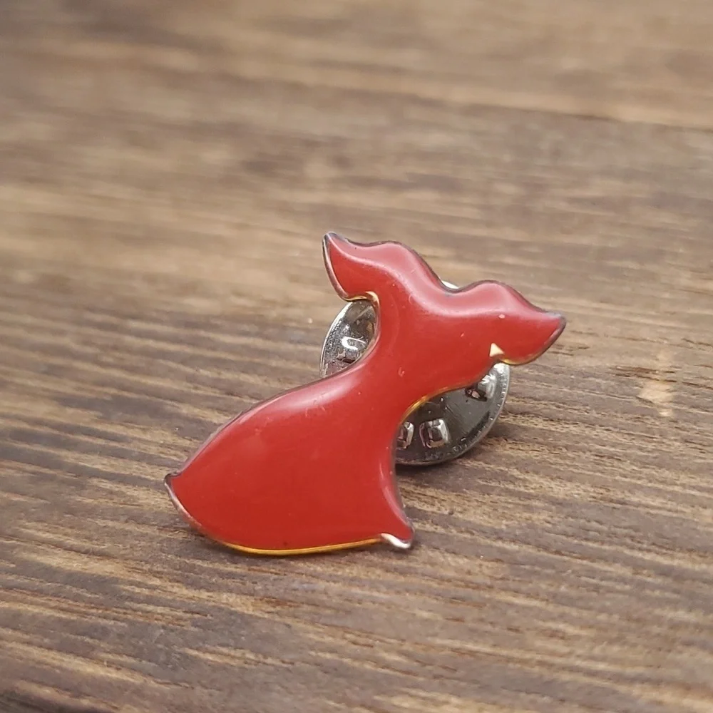 Red dress society pin vintage B509 lady in red
